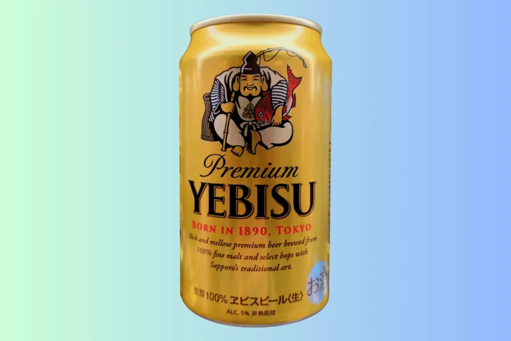 foto da lata de cerveja yebisu, com um dos sete deuses da sorte, o deus ebisu ilustrado nela.