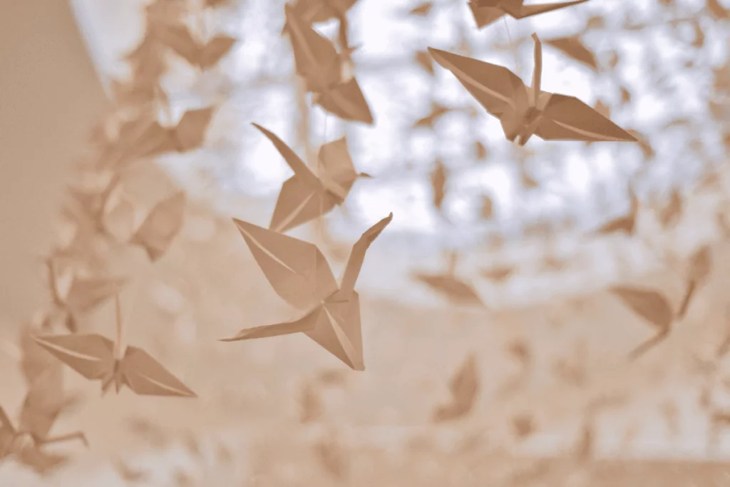 Decoração de casamento com o tema tsuru